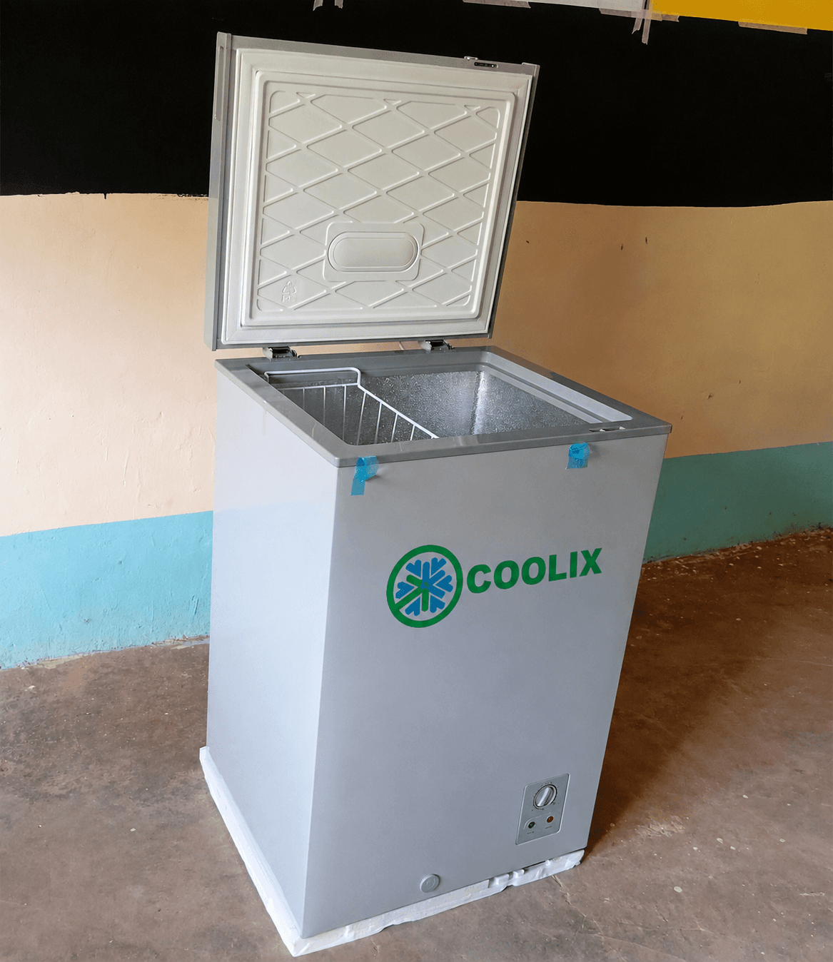 COOLIX Solar Freezers view 3
